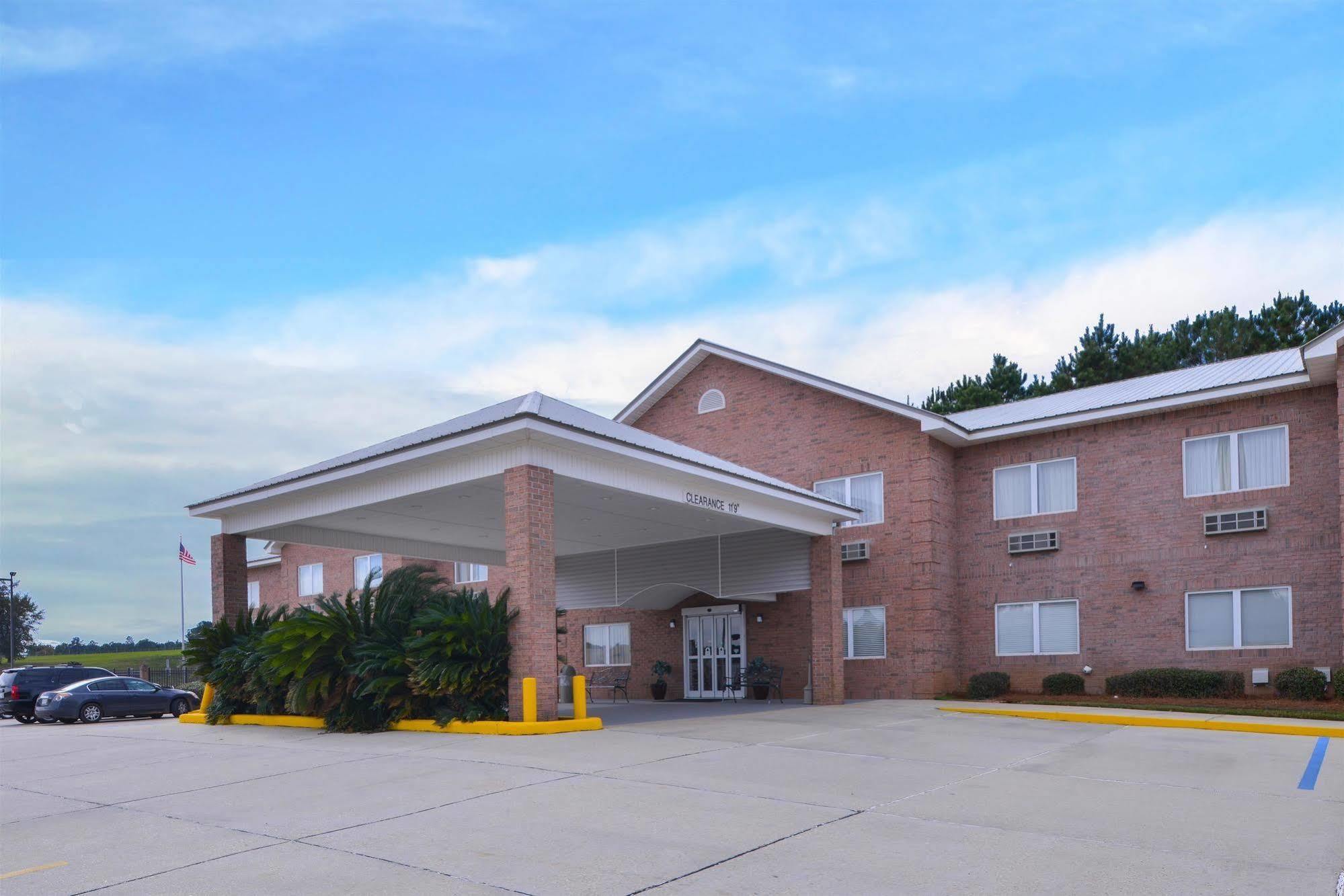 Americas Best Value Inn Wiggins Bagian luar foto